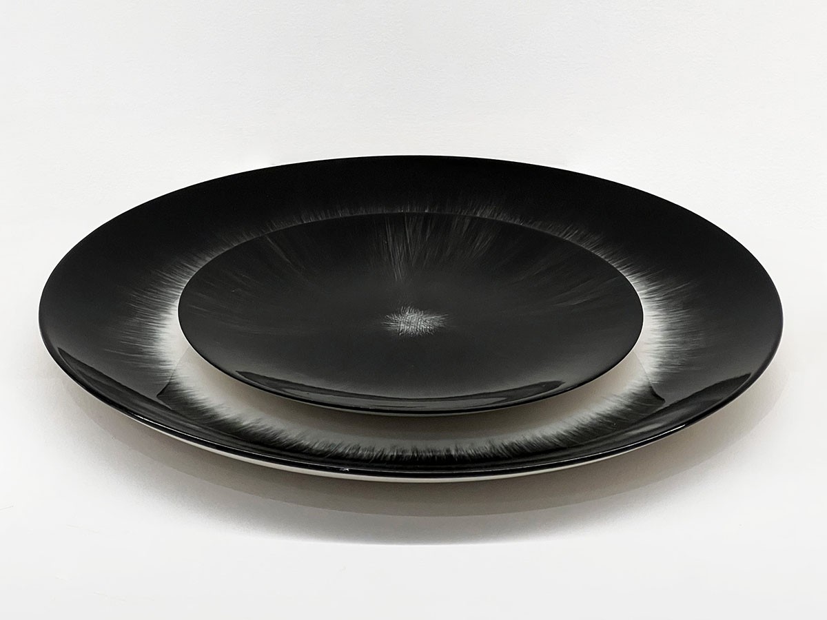 DE by ANN DEMEULEMEESTER
Plate 24cm White/Black Variation 5 / デー バイ アン・ドゥムルメステール
プレート 24cm ホワイト/ブラック バリエーション 5 （食器・テーブルウェア > 皿・プレート） 5