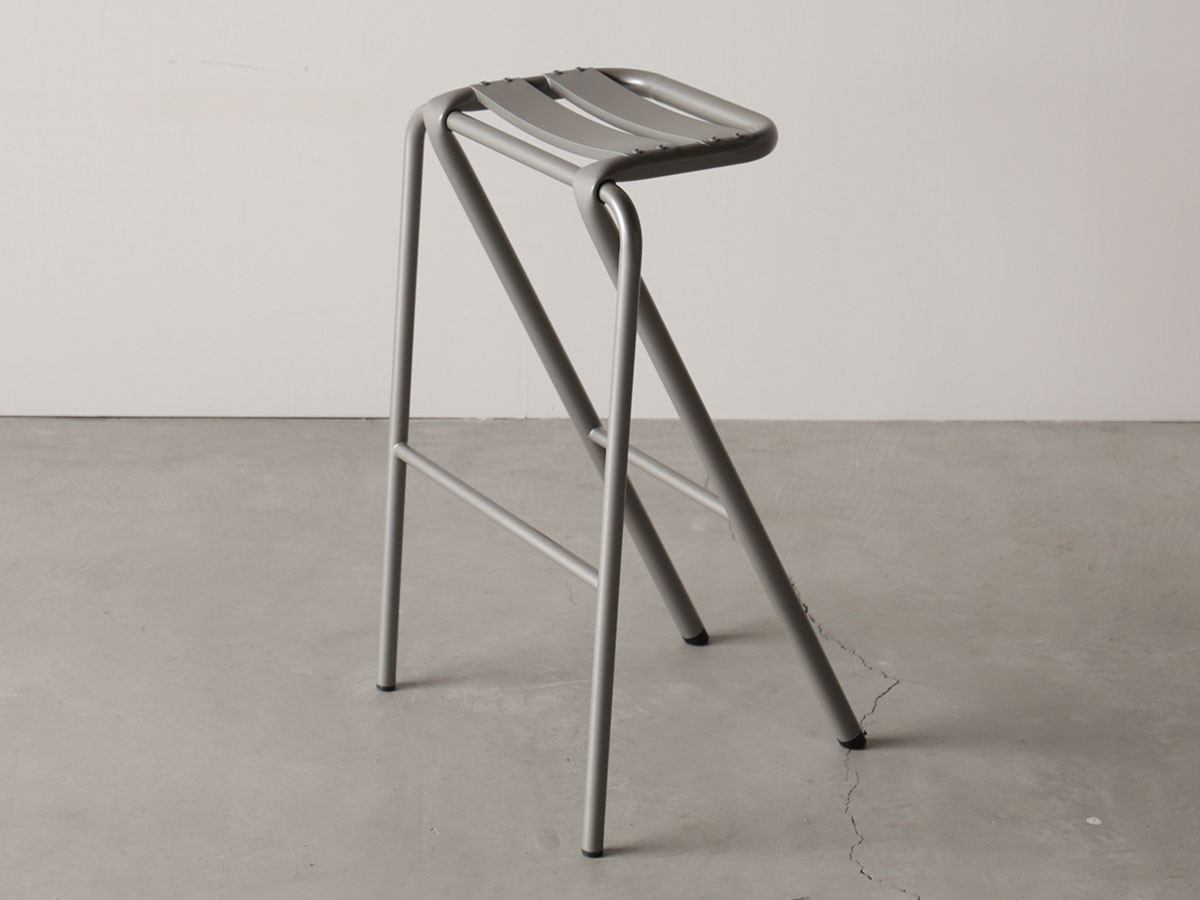 BENT HIGH STOOL 41