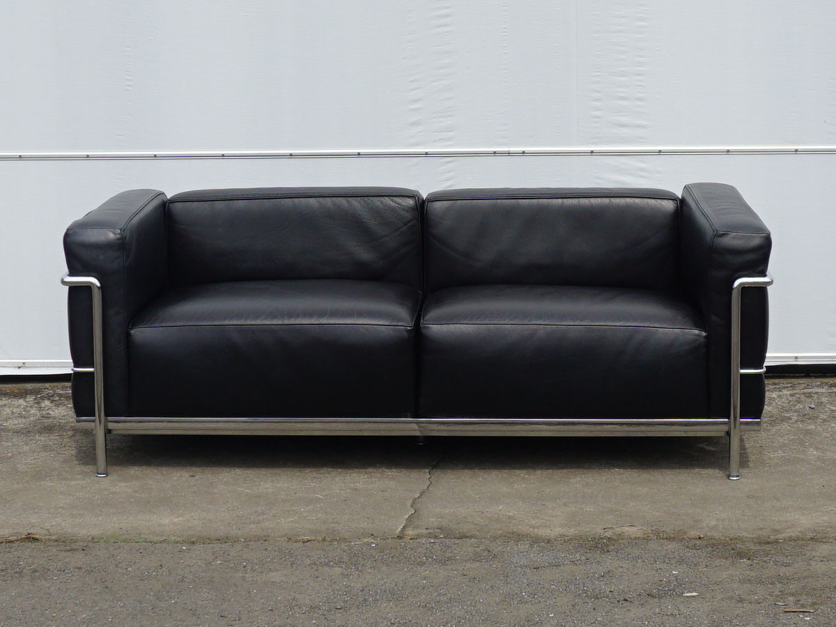 RE : Store Fixture UNITED ARROWS LTD. LC3 Sofa 2Seater B / リ ストア フィクスチャー  ユナイテッドアローズ エルシー3 ソファ 2人掛け B - インテリア・家具通販【FLYMEe】