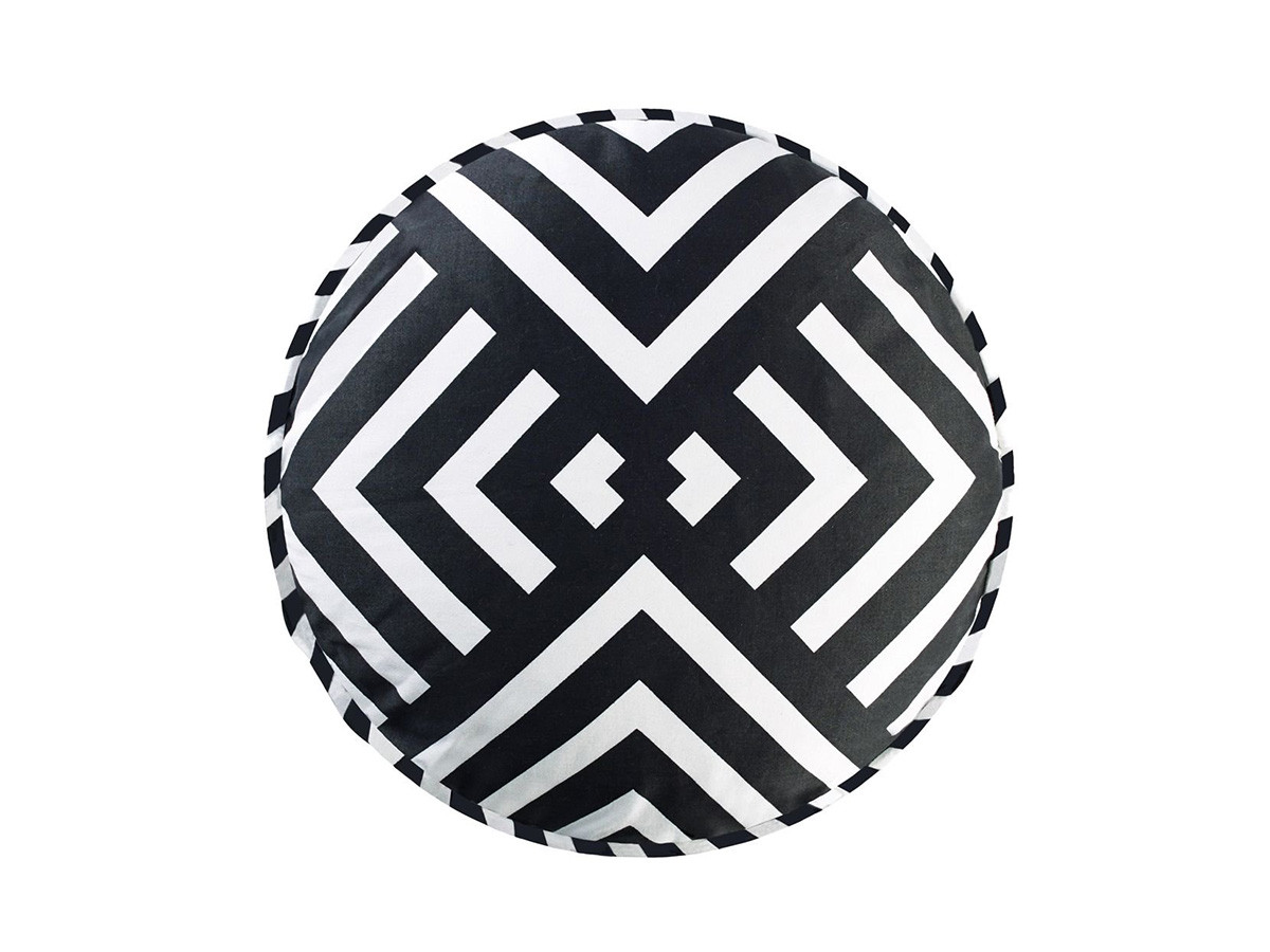 DESIGNERS GUILD Christian Lacroix Jungle King Opiat Cushion