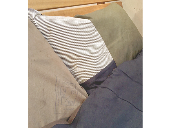 a.depeche ma literie stripe
pillow case / アデペシュ マ リトゥリ ストライプ
ピローケース （寝具・タオル > ベッドカバー・ベッドリネン） 10
