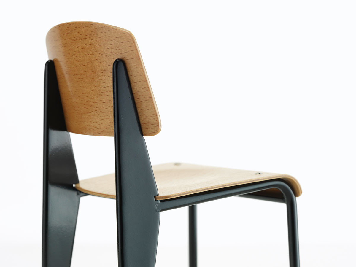 Vitra Miniatures Collection
Standard Chair / ヴィトラ ミニチュア コレクション
スタンダード チェア （オブジェ・アート > オブジェ） 6