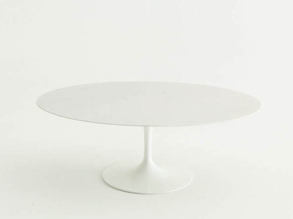 Saarinen Collection
Oval Coffee Table 5