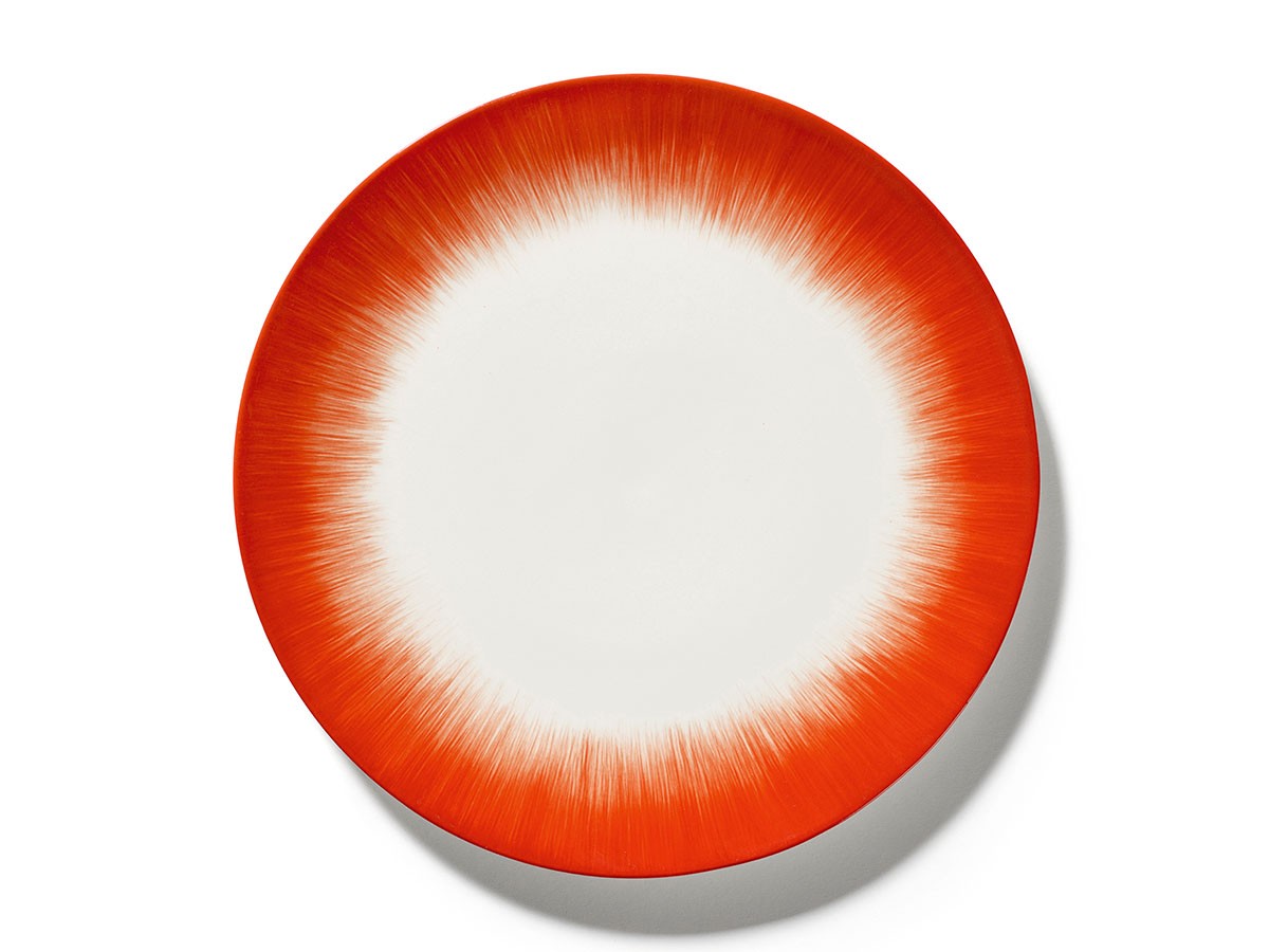 SERAX DE by ANN DEMEULEMEESTER
Plate 28cm White/Red Variation 5