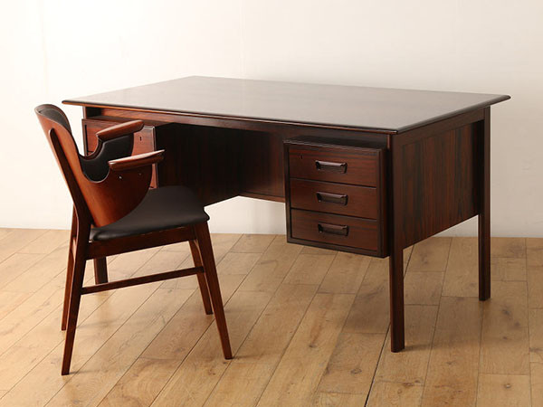 Lloyd's Antiques Real Antique 
Desk / ロイズ・アンティークス デンマークアンティーク家具
デスク （デスク・机 > デスク・パソコンデスク・袖机） 2