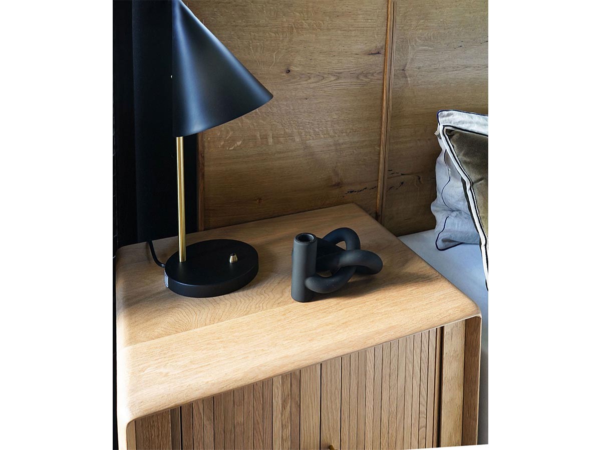 XANDER DESIGNS JULIE 2DOOR BEDSIDE TABLE WHITE OAK / サンダーデザイン ジュリー 2ドア ベッドサイドテーブル（ホワイトオーク） （テーブル > サイドテーブル） 6