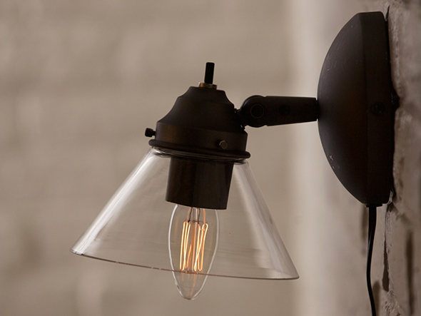 CUSTOM SERIES
Classic Wall Lamp × Stained Glass Tears / カスタムシリーズ
クラシックウォールランプ × ステンドグラス（ティアーズ） （ライト・照明 > ブラケットライト・壁掛け照明） 5