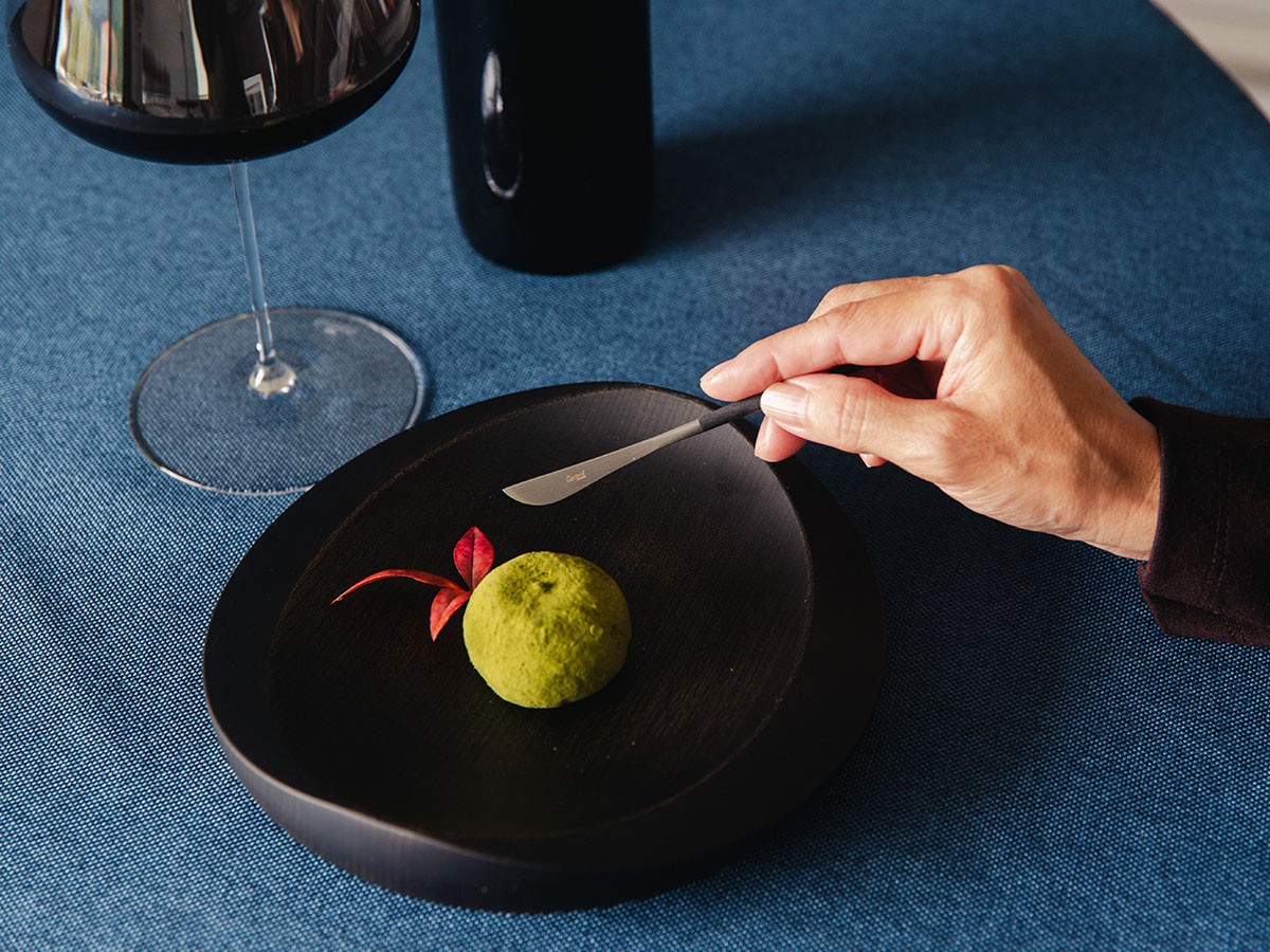 Cutipol WAGASHI Cutlery Set
KURO / クチポール 和菓子専用カトラリー 3本セット（黒） （食器・テーブルウェア > カトラリー） 8