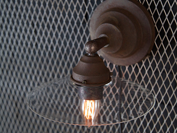 CUSTOM SERIES
Basic Wall Lamp × Trans Mini 4