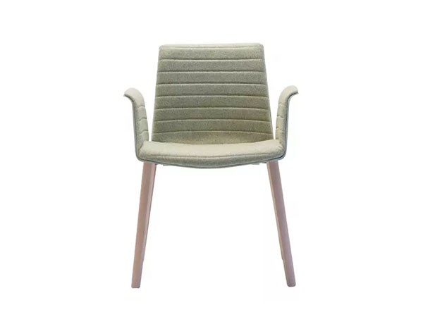 Andreu World Flex Armchair
Upholstered Shell Pad / アンドリュー・ワールド フレックス アームチェア SO1613
木脚（シェルパッド） （チェア・椅子 > ダイニングチェア） 2