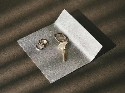 シルバー系の皿・プレート - インテリア・家具通販【FLYMEe】