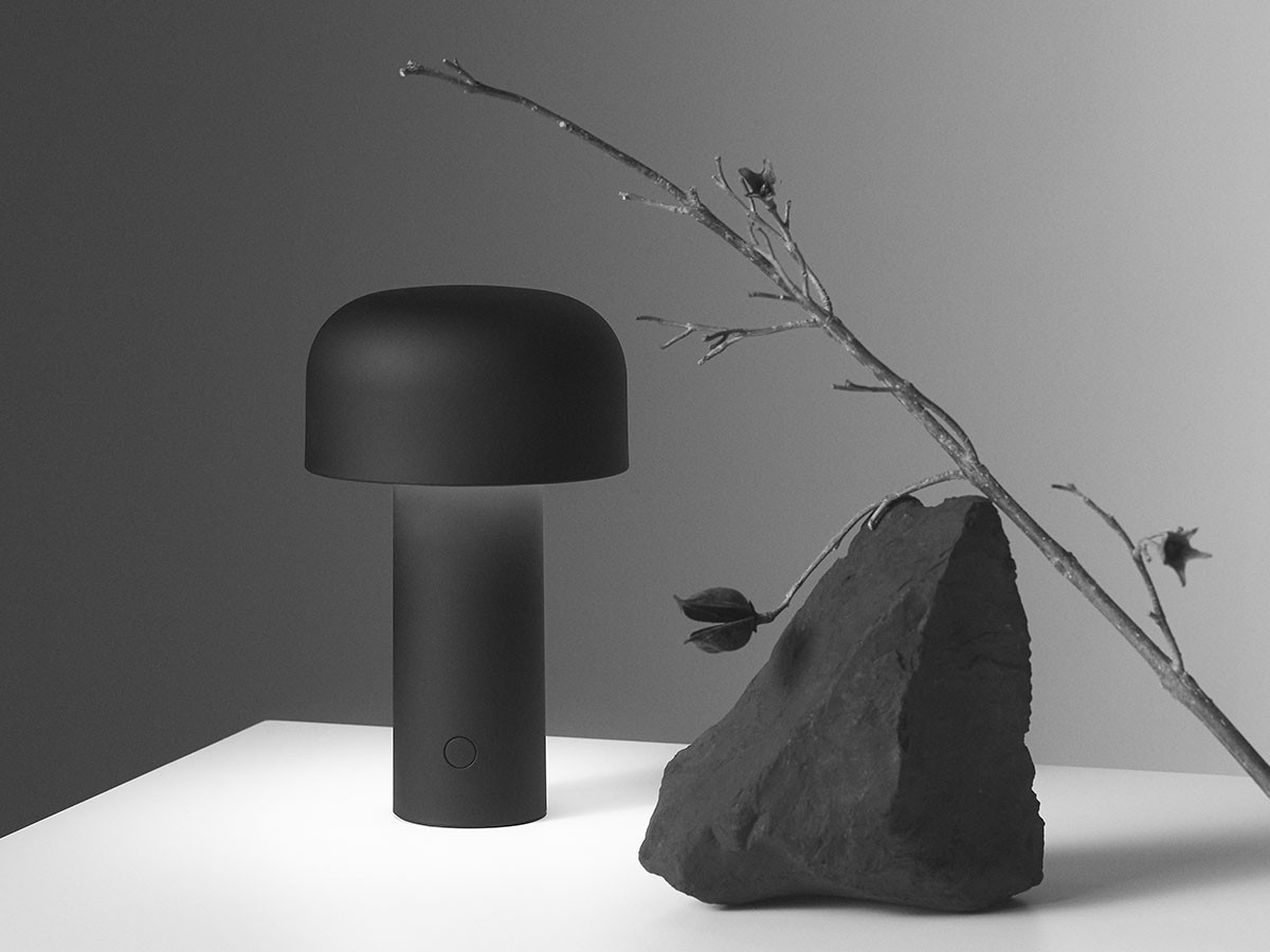 FLOS BELLHOP T / フロス ベルホップ T（マットブラック） （ライト・照明 > テーブルランプ） 3