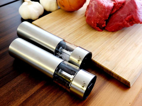 ZACK MONINO ELECTRIC PEPPER MILL / ザック モニーノ 電動