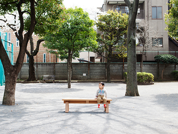 石巻工房 ISHINOMAKI BENCH / いしのまきこうぼう 石巻ベンチ（ウェスタンレッドシダー） （チェア・椅子 > ベンチ） 3