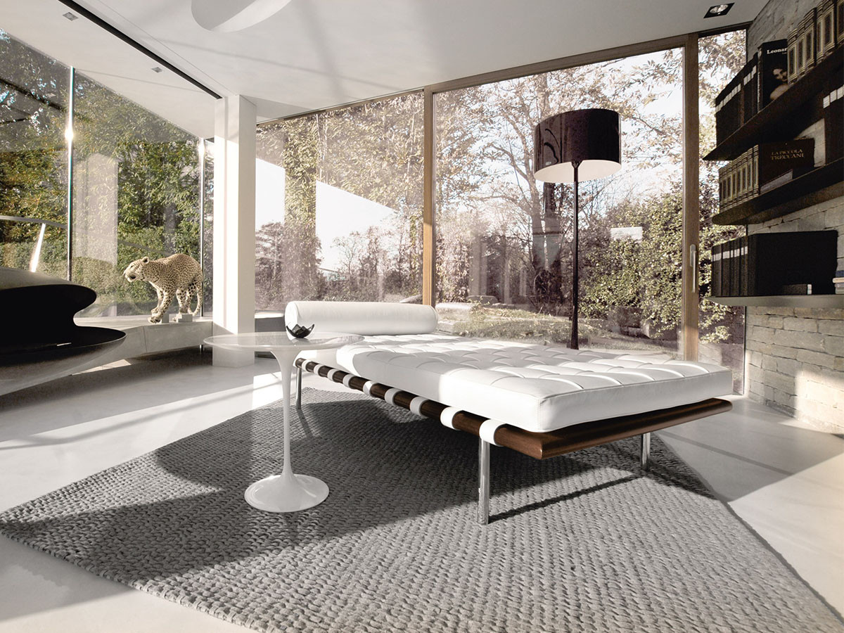 Knoll Saarinen Collection
Round Side Table / ノル サーリネン コレクション
ラウンドサイドテーブル（ラミネート / ラッカー / ウッド） （テーブル > サイドテーブル） 6