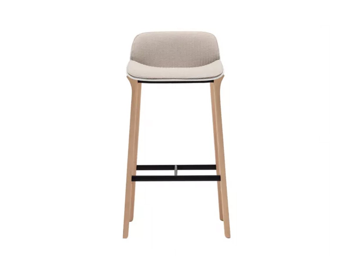 Andreu World Nuez Barstool
Upholstered Shell Pad / アンドリュー・ワールド ヌエス BQ2775
バースツール 木脚（シェルパッド） （チェア・椅子 > カウンターチェア・バーチェア） 3