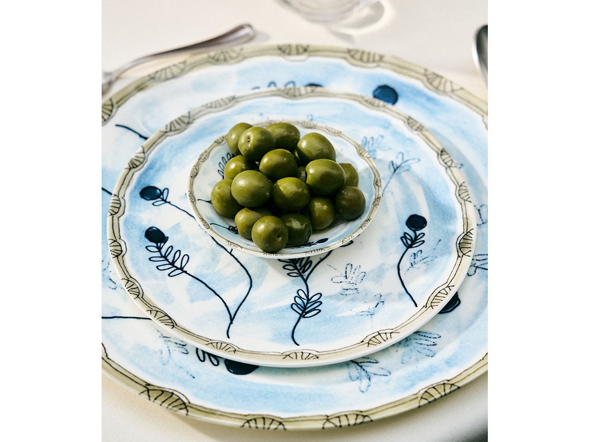 MIDNIGHT FLOWERS by MARNI
Starter Plate Mirtillo Tea / ミッドナイトフラワーズ バイ マルニ
スタータープレート  ミルティッロティー 24cm （食器・テーブルウェア > 皿・プレート） 12