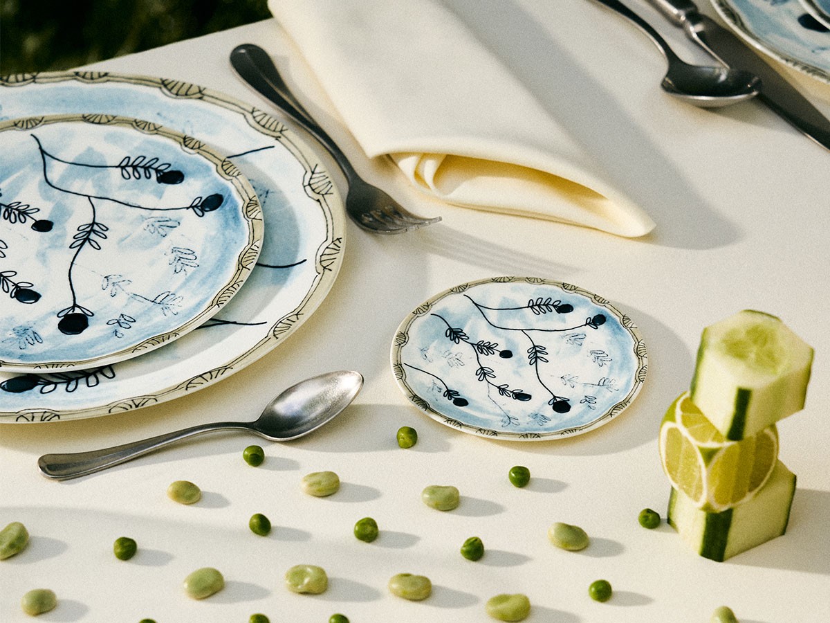 MIDNIGHT FLOWERS by MARNI
Starter Plate Mirtillo Tea / ミッドナイトフラワーズ バイ マルニ
スタータープレート  ミルティッロティー 24cm （食器・テーブルウェア > 皿・プレート） 14
