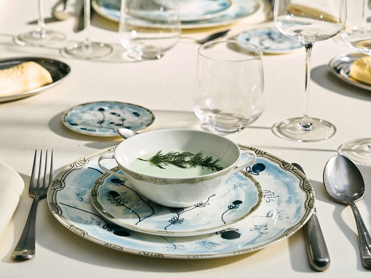 MIDNIGHT FLOWERS by MARNI
Starter Plate Mirtillo Tea / ミッドナイトフラワーズ バイ マルニ
スタータープレート  ミルティッロティー 24cm （食器・テーブルウェア > 皿・プレート） 9