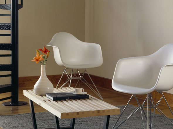 Eames Molded Plastic Arm Shell Chair 2