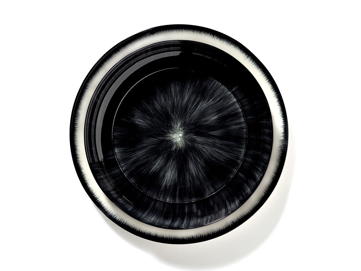 DE by ANN DEMEULEMEESTER
Plate 24cm White/Black Variation 3 / デー バイ アン・ドゥムルメステール
プレート 24cm ホワイト/ブラック バリエーション 3 （食器・テーブルウェア > 皿・プレート） 10