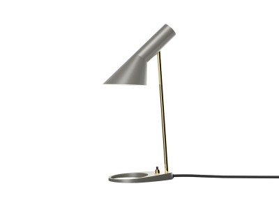 Louis Poulsen / ルイスポールセン - インテリア・家具通販 Louis Poulsen / ルイスポールセン - インテリア・家具通販