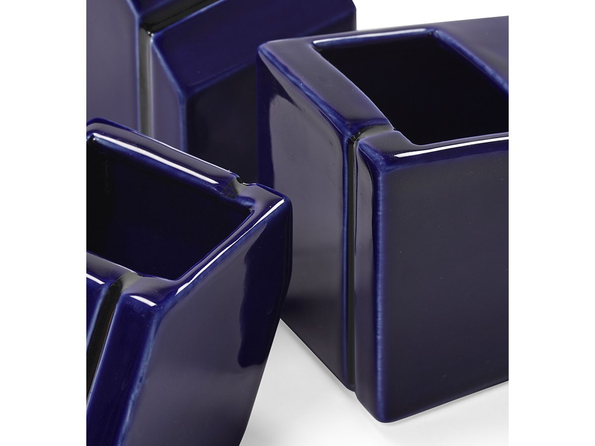 SILOS by Plan C
Vase Mini / サイロ バイ プランシー
ベース ミニ 3ピースセット （花器・プランター・グリーン > 花瓶・フラワーベース） 19