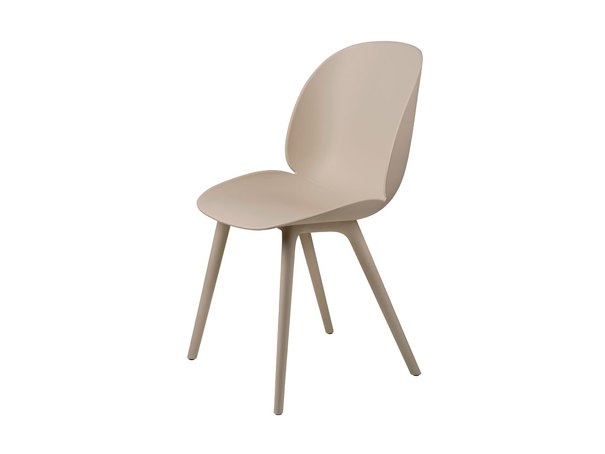 GUBI Beetle Dining Chair
Un-Upholstered - Plastic base, Monochrome, Outdoor