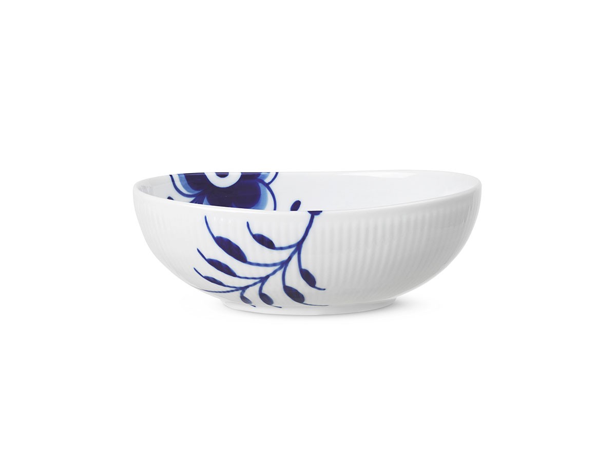 Royal Copenhagen Blue Fluted Mega
Oval Bowl / ロイヤル コペンハーゲン ブルーフルーテッド メガ オーバルボウル （食器・テーブルウェア > お椀・ボウル） 2