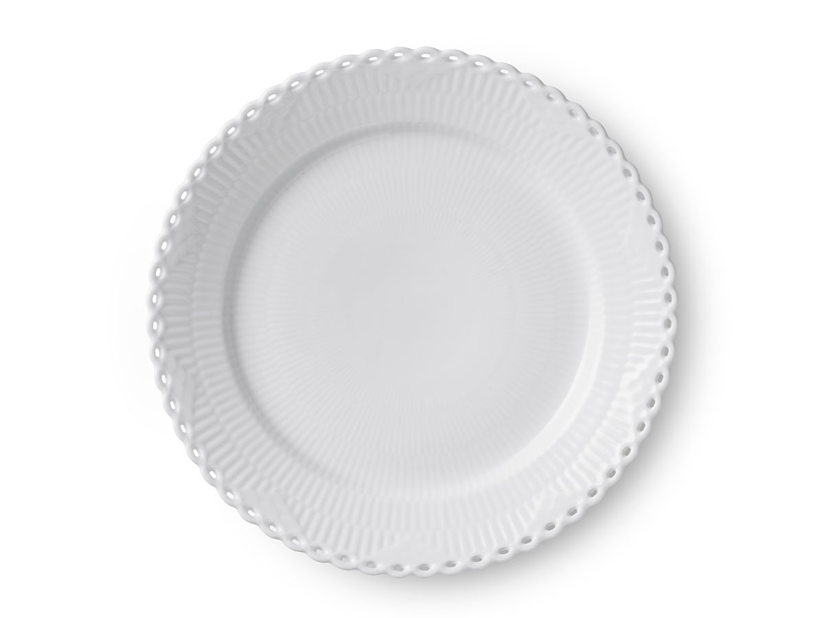 Royal Copenhagen White Fluted Full Lace
Plate 27