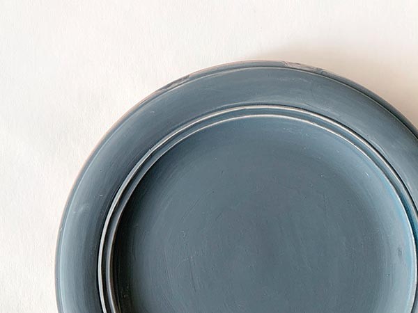 MISHIM POTTERY CREATION StiLL round plate L / ミシンポタリークリエイション スティル ラウンドプレート L（藍墨茶） （食器・テーブルウェア > 皿・プレート） 15