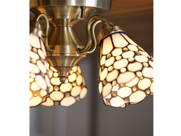 CUSTOM SERIES
5 Ceiling Lamp × Stained Glass Dots / カスタムシリーズ
5灯シーリングランプ × ステンドグラス（ドッツ） （ライト・照明 > シーリングライト） 4
