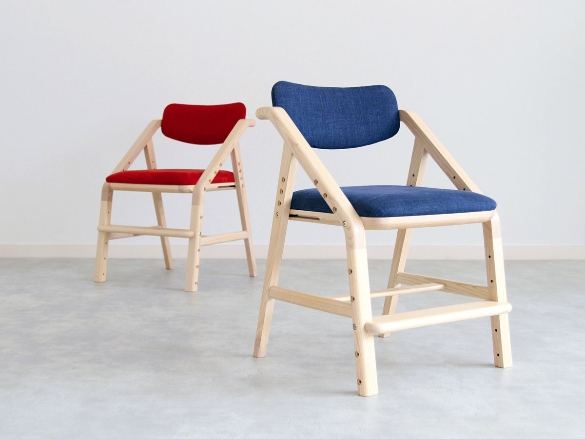Berceau Slingshot Chair / ベルソー スリングショット チェア （キッズ家具・ベビー用品 > キッズチェア・ベビーチェア） 1