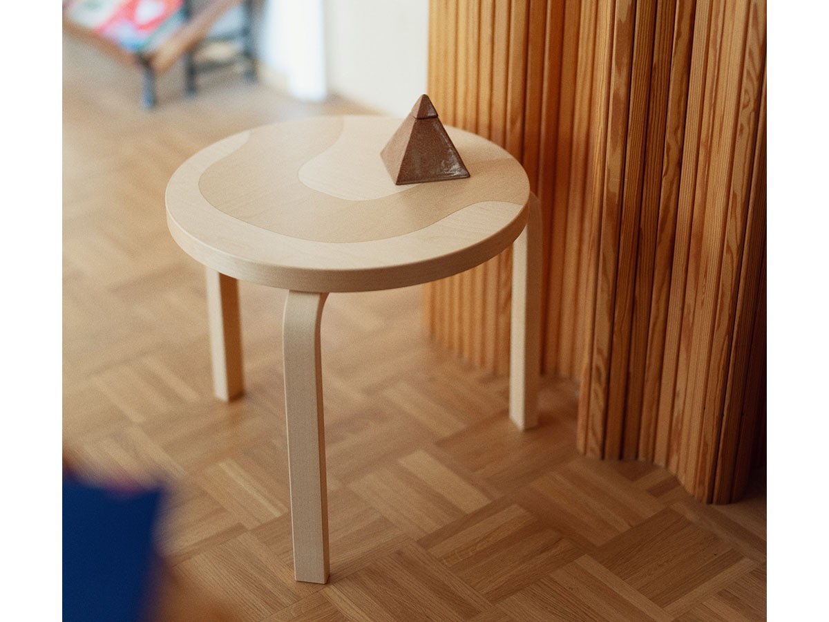 Artek Artek + Marimekko
TABLE 90D Seireeni / アルテック アルテック + マリメッコ
90D テーブル セイレーニ （テーブル > ローテーブル・リビングテーブル・座卓） 3