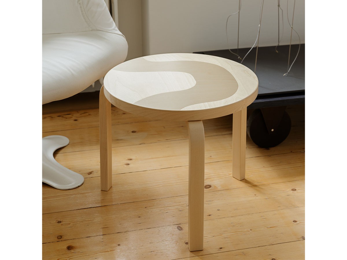Artek Artek + Marimekko
TABLE 90D Seireeni / アルテック アルテック + マリメッコ
90D テーブル セイレーニ （テーブル > ローテーブル・リビングテーブル・座卓） 6