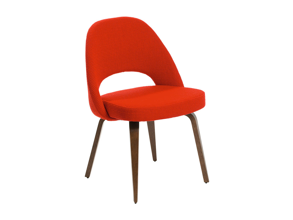 Knoll Saarinen Collection
Conference Armless Chair
