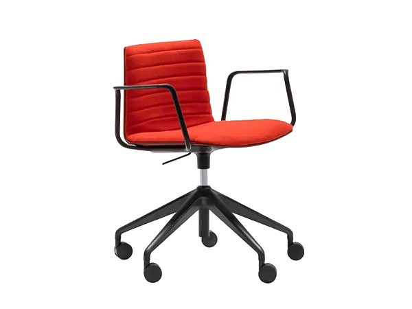 Andreu World Flex Chair
Armchair
Upholstered Shell Pad / アンドリュー・ワールド フレックス チェア SO1311
アームチェア キャスターベース エコサーモポリマー製（シェルパッド） （チェア・椅子 > オフィスチェア・デスクチェア） 1