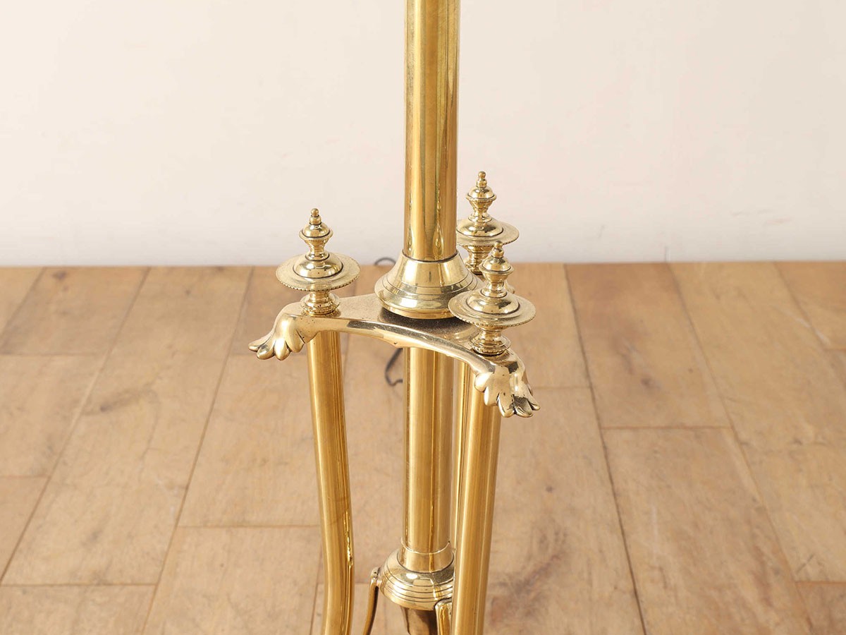 Lloyd's Antiques Real Antique
Brass Floor Lamp / ロイズ・アンティークス 英国アンティーク家具
ブラスフロアランプ QD009109 （ライト・照明 > フロアライト・フロアスタンド） 10