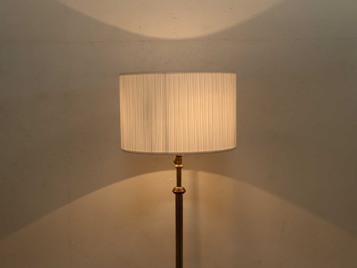 Lloyd's Antiques Real Antique
Brass Floor Lamp / ロイズ・アンティークス 英国アンティーク家具
ブラスフロアランプ QD009109 （ライト・照明 > フロアライト・フロアスタンド） 12