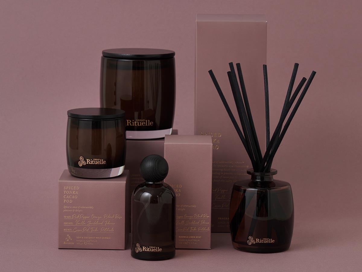 Urban Rituelle APOTHECA
FRAGRANCE DIFFUSER
SPICED TONKA / アーバンリチュエル アポセカ フレグランスディフューザー（スパイスドトンカ） （雑貨・その他インテリア家具 > ディフューザー・キャンドル） 23