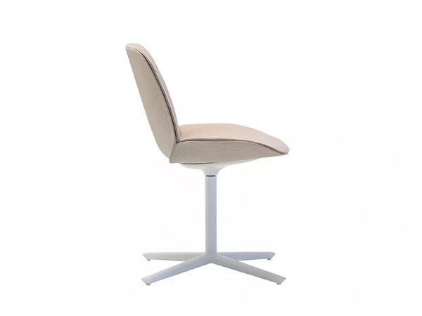 Andreu World Nuez Chair
Upholstered Shell Pad / アンドリュー・ワールド ヌエス SI2786
チェア 回転式スターベース（シェルパッド） （チェア・椅子 > ダイニングチェア） 4