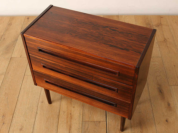 Lloyd's Antiques Real Antique
Chest Of Drawers / ロイズ・アンティークス デンマークアンティーク家具
チェスト （収納家具 > チェスト・箪笥） 4