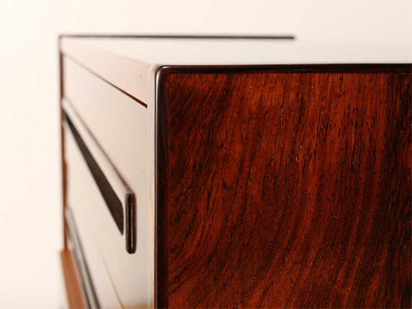 Lloyd's Antiques Real Antique
Chest Of Drawers / ロイズ・アンティークス デンマークアンティーク家具
チェスト （収納家具 > チェスト・箪笥） 10