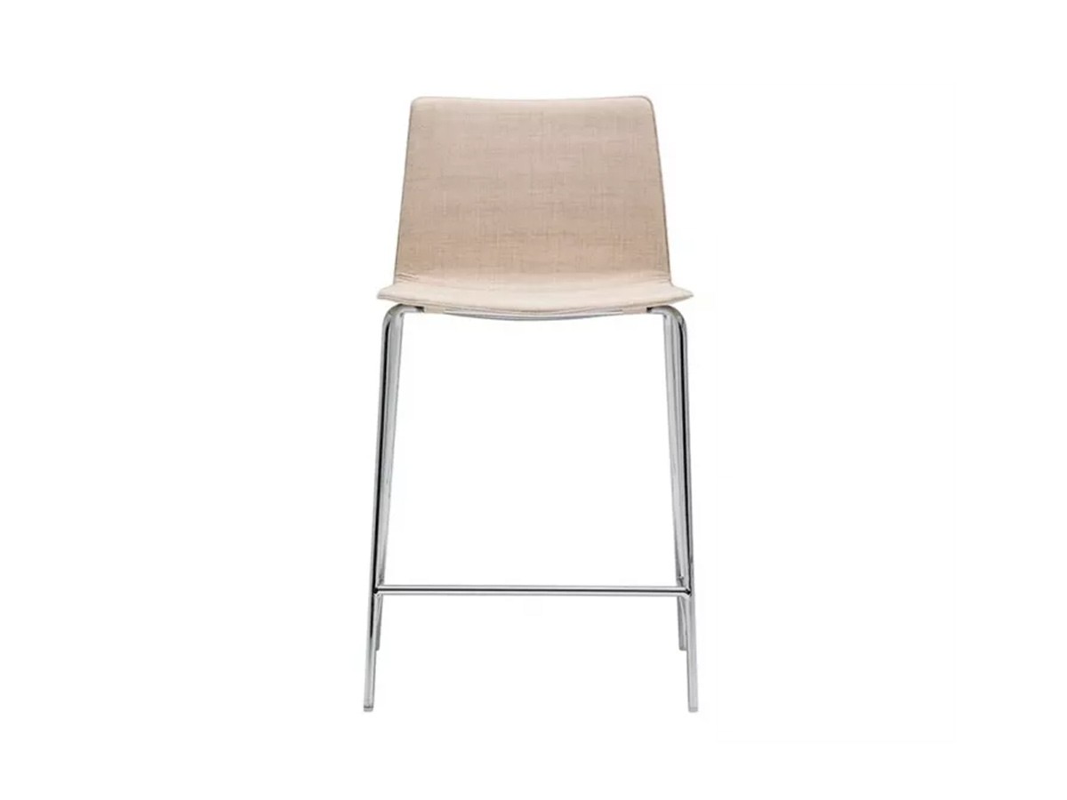 Andreu World Flex Chair
Counter Stool 52
Fully Upholstered Shell / アンドリュー・ワールド フレックス チェア BQ1309
カウンタースツール 52 スチール脚（フルパッド） （チェア・椅子 > カウンターチェア・バーチェア） 5