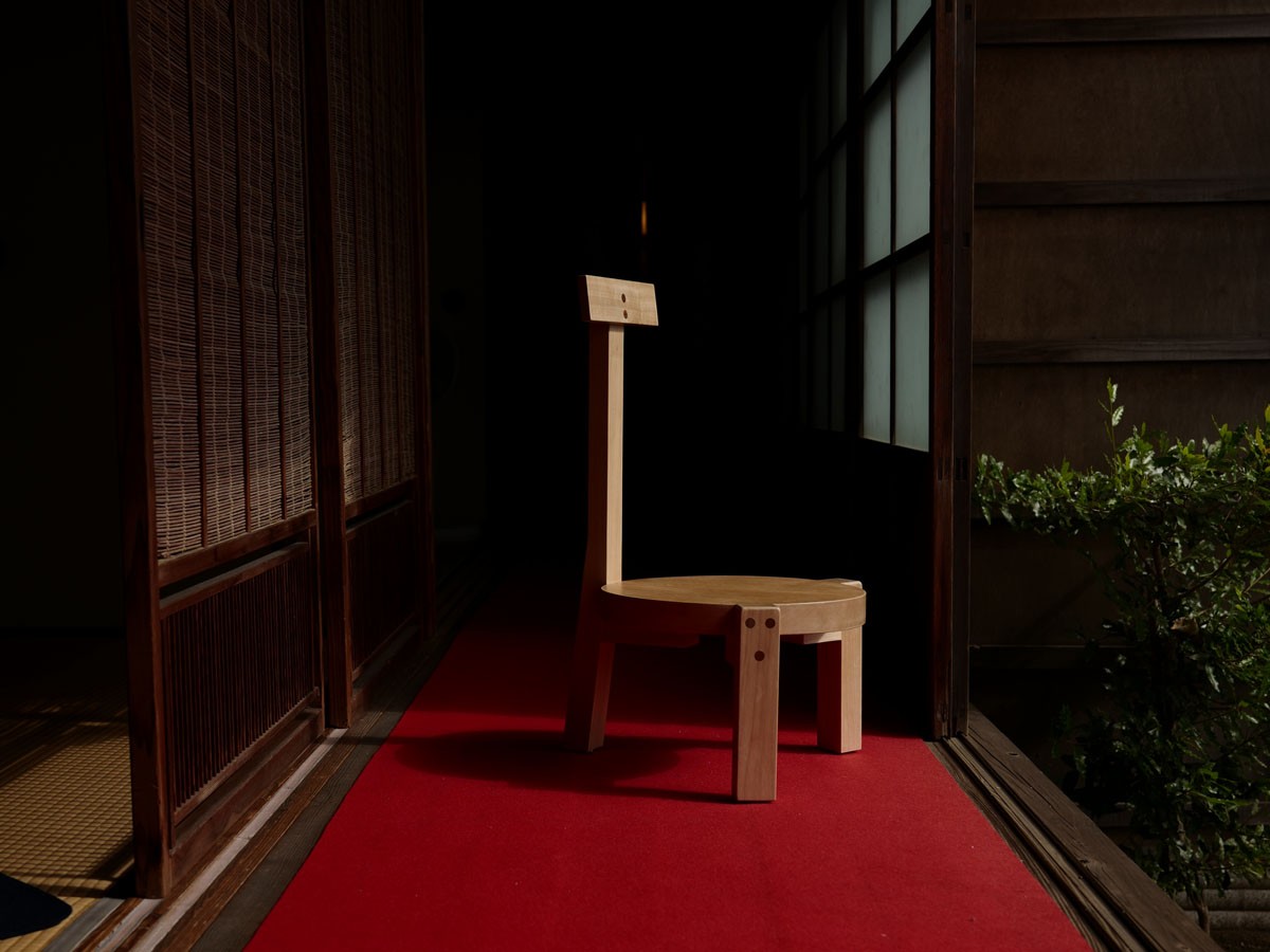 Marcenaria Barauna Girafa  Embroiderer / マルセナリア・バラウナ ジラファ エンブロイダラー （チェア・椅子 > 座椅子・ローチェア） 3