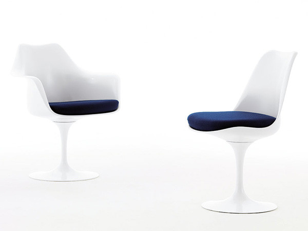 Saarinen Collection
Tulip Armless Chair 22