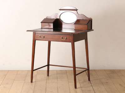 Lloyd's Antiques Real Antique Edwardian Writing Desk / ロイズ