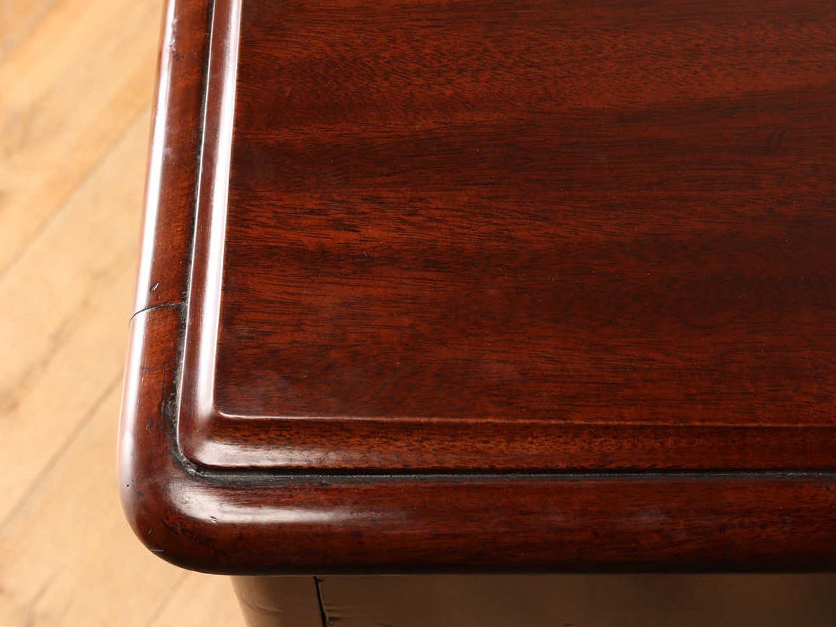 ⭕️⭕️希少 ロイズ アンティーク イギリス パイン おもちゃ箱／チェスト⭕️⭕️ Lloyd's Antiques Real Antique Serpentine Chest Of Drawers