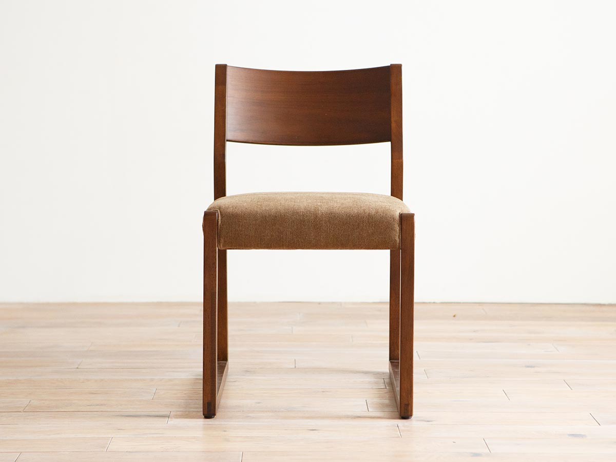 source Dining Chair