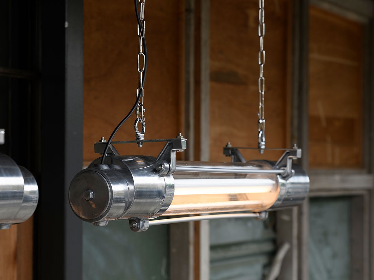 FLYMEe Factory Rhino Tube Lamp S